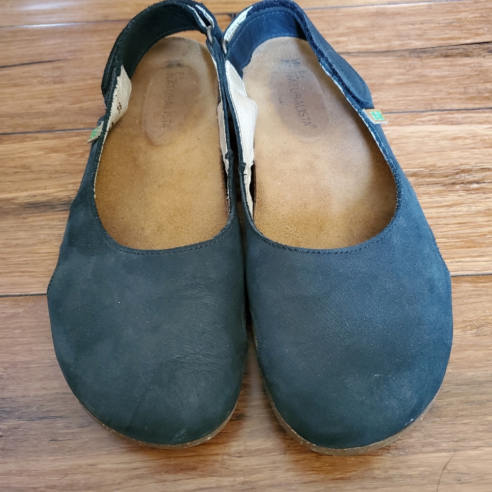 El Naturalista sandals